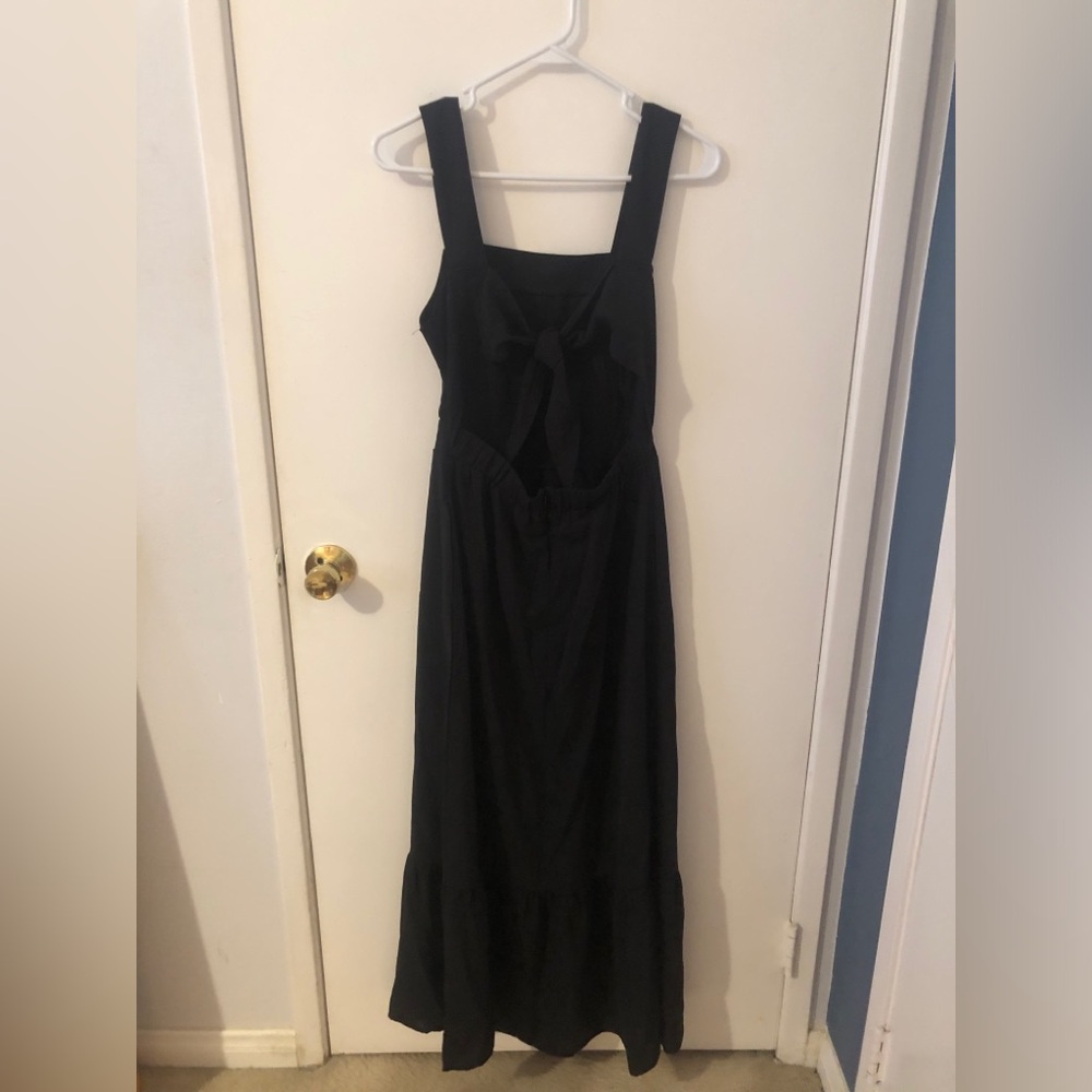NWT Black Maxi Boho Sleeveless Dress with back tie and thick straps medium - Picture 3 of 11